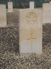 Taveta Military Cemetery - Thistlewhite, H R